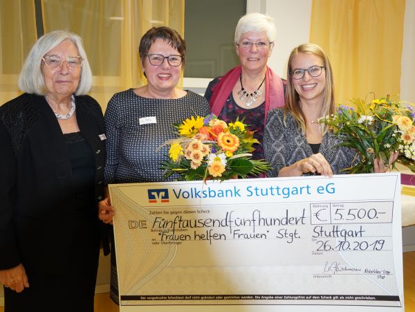 Scheckübergabe der Frauenloge „Einigkeit“ von den Odd Fellows an FhF, 26.10.2019